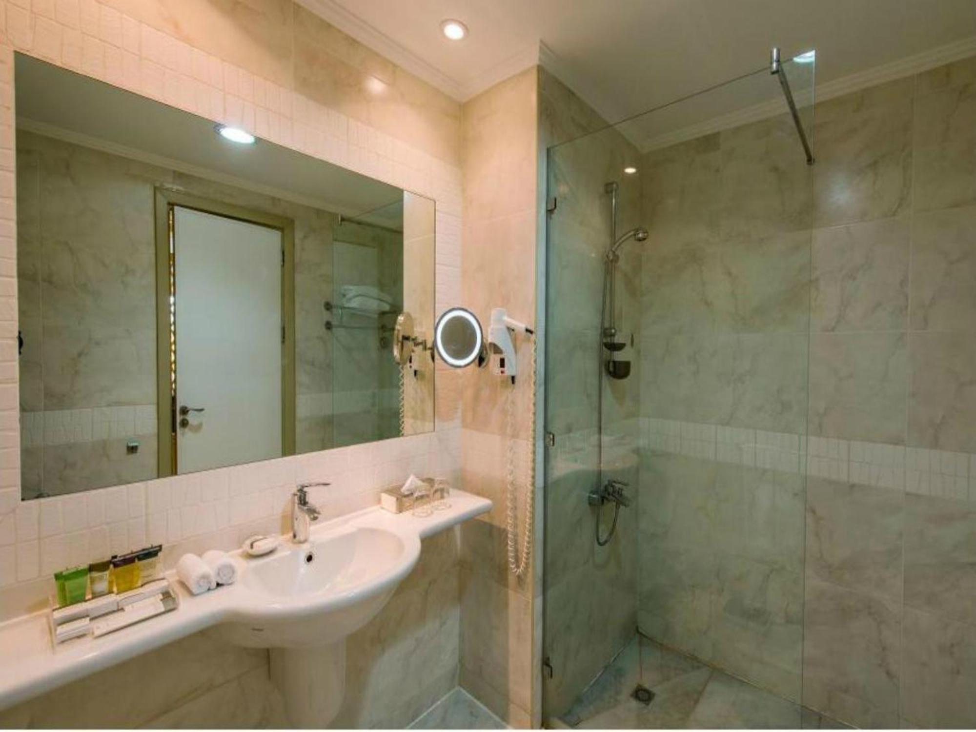 Suite Royal con 4 Camere da Letto